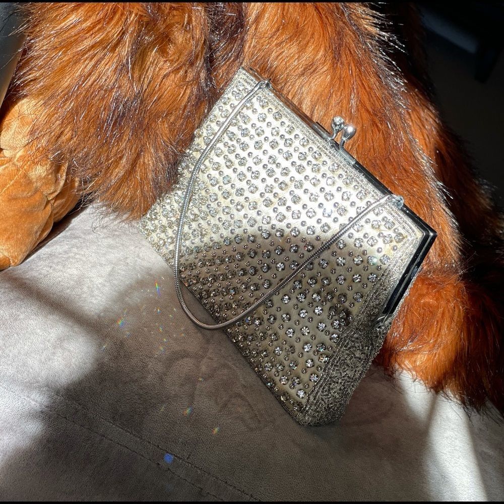 ♥️ Vintage Rhinestone Silk Purse, sparkling DELILL kiss lock purse 1950s-60s - Picture 9 of 16